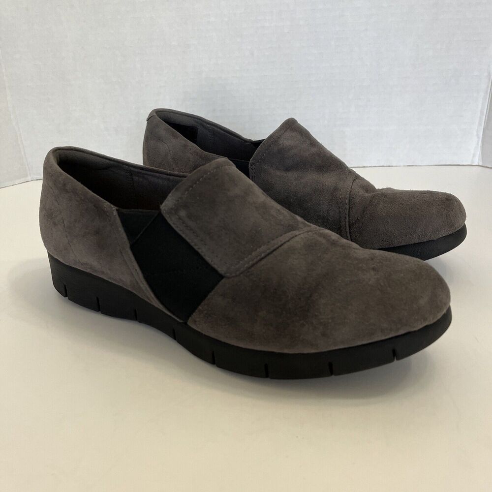 Clarks Artisan Grey Suede Daelyn Monarch Slip on Comfort Loafer Shoes Size 8M